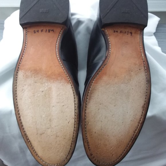 Allen Edmonds Black Newport Loafer Men's Shoes - Picture 3 of 7